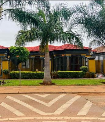 House For Sale in The Orchards, Akasia