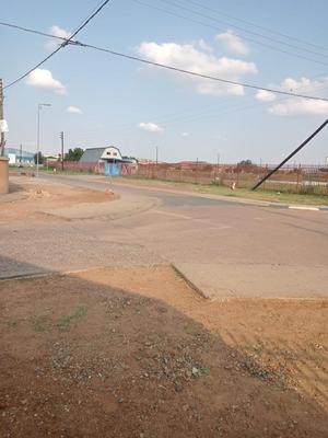 House For Sale in Mabopane, Mabopane